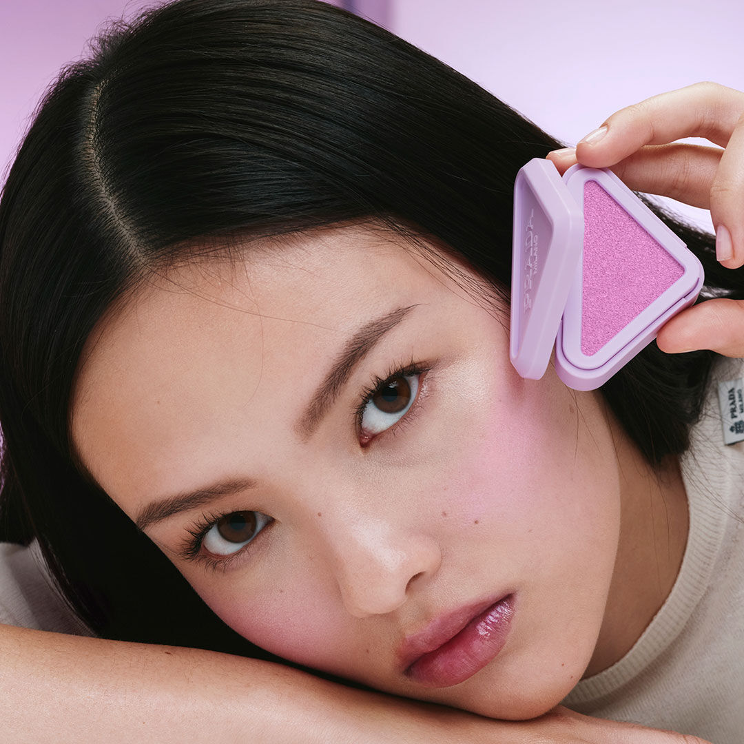 PRADA 輕霧暈染腮紅 粉霧紫